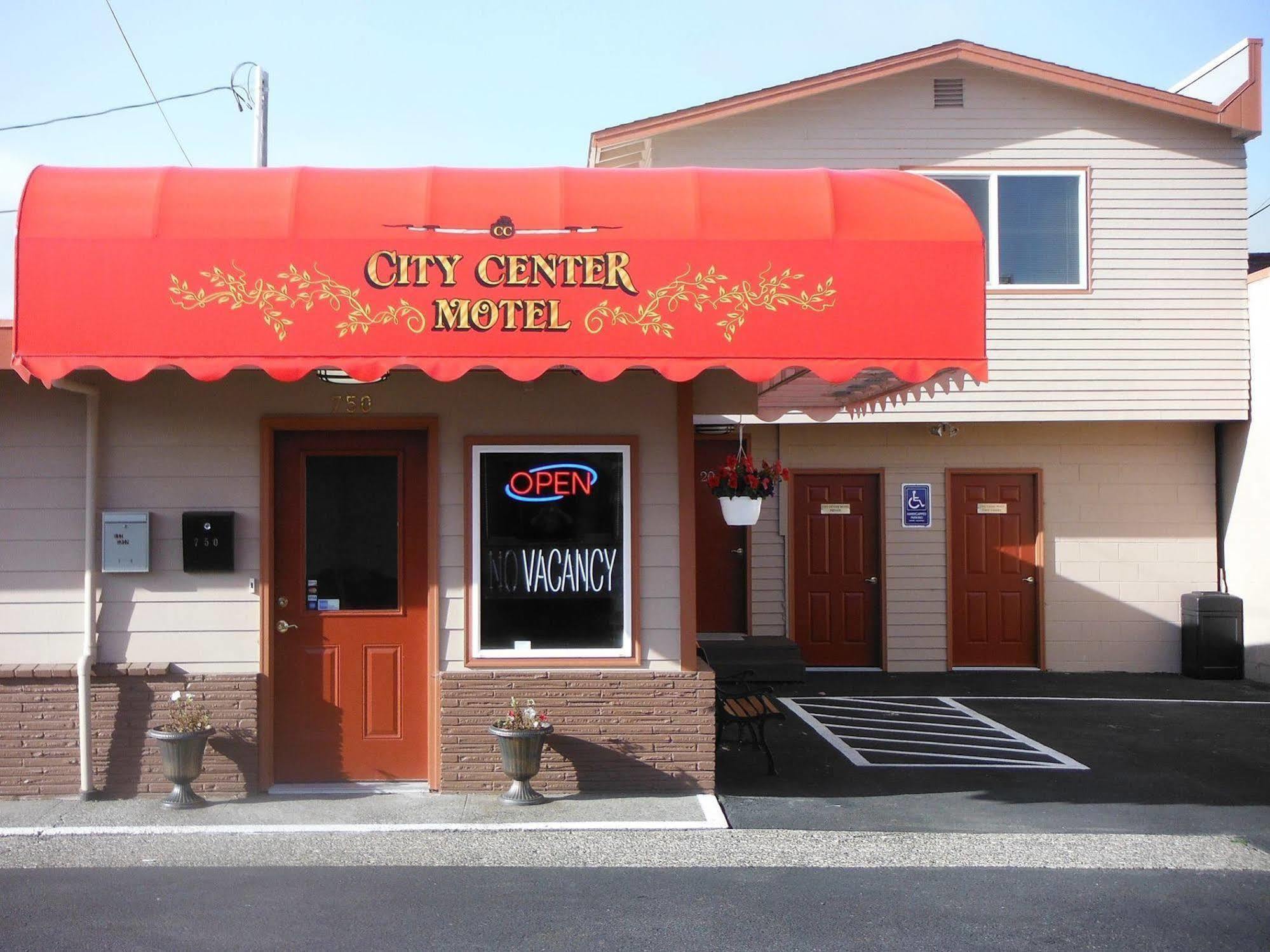 City Center Motel North Bend Exterior photo